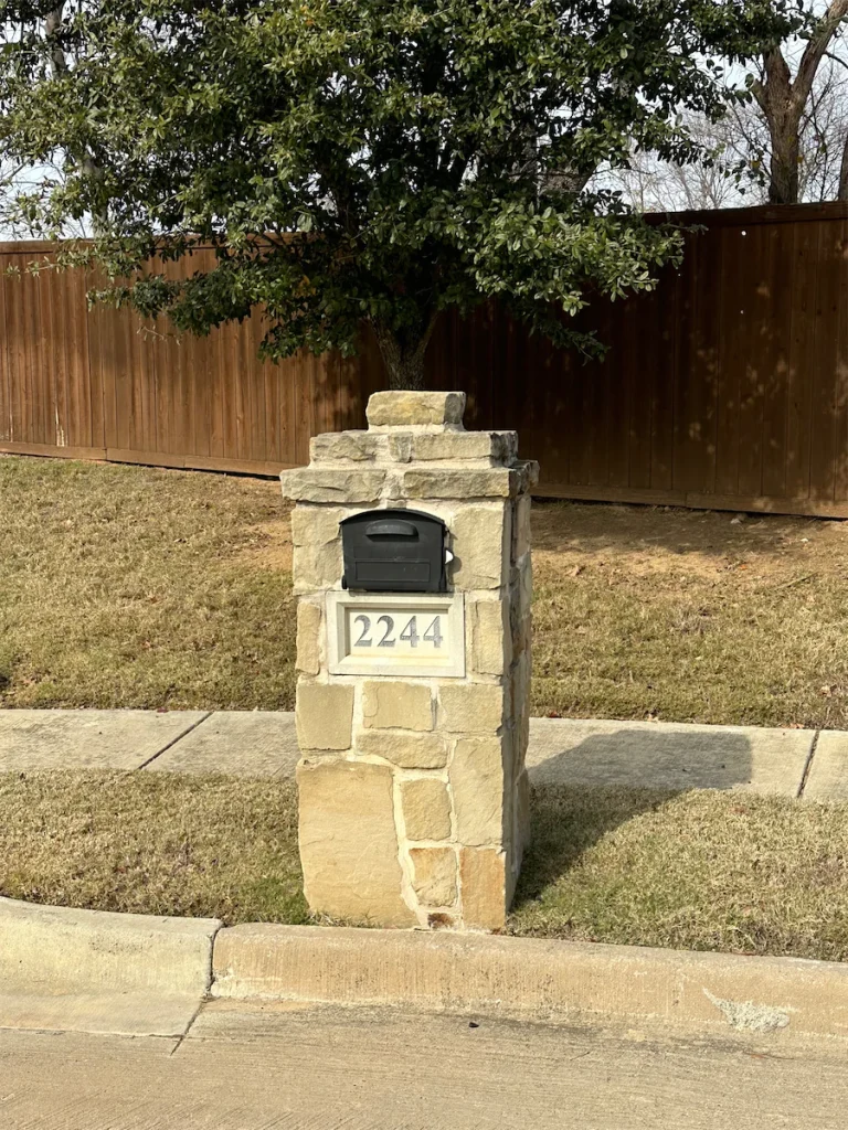 Custom Stone Mailbox Design by Texas Brick - The Woodlands, TX 77380 - Unique Artisan Craftsmanship at texasbrick.com